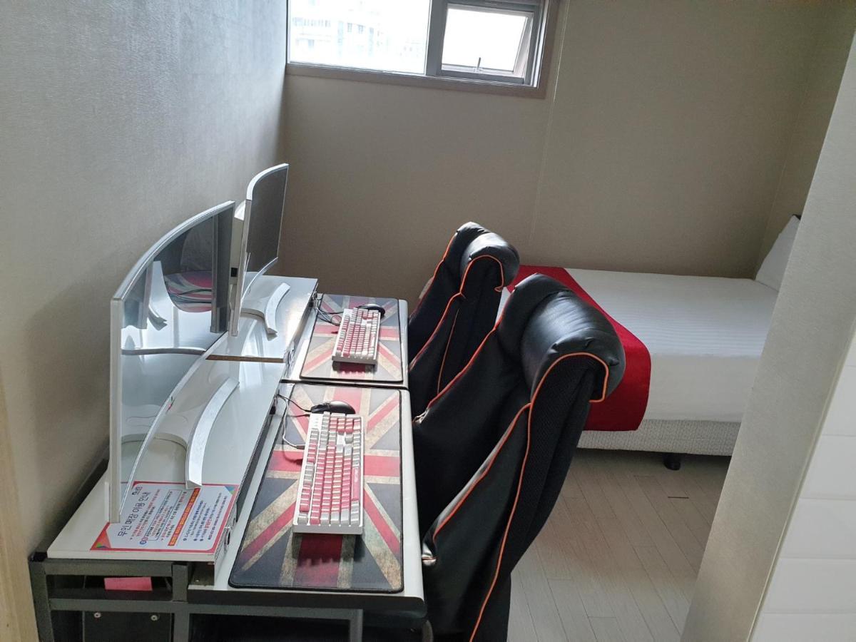 R&T Hotel Jeju Dış mekan fotoğraf