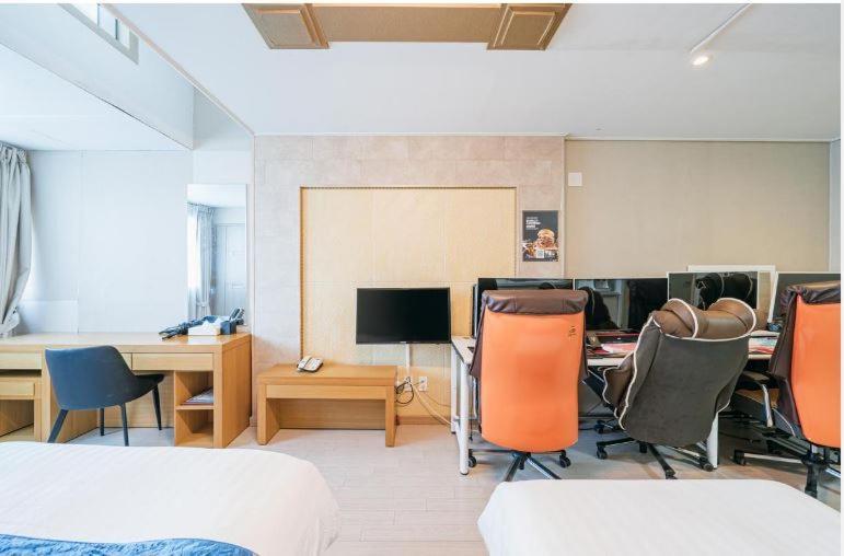 R&T Hotel Jeju Dış mekan fotoğraf