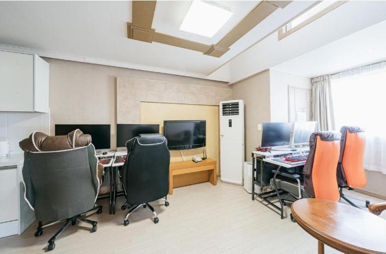 R&T Hotel Jeju Dış mekan fotoğraf