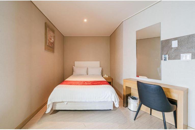 R&T Hotel Jeju Dış mekan fotoğraf
