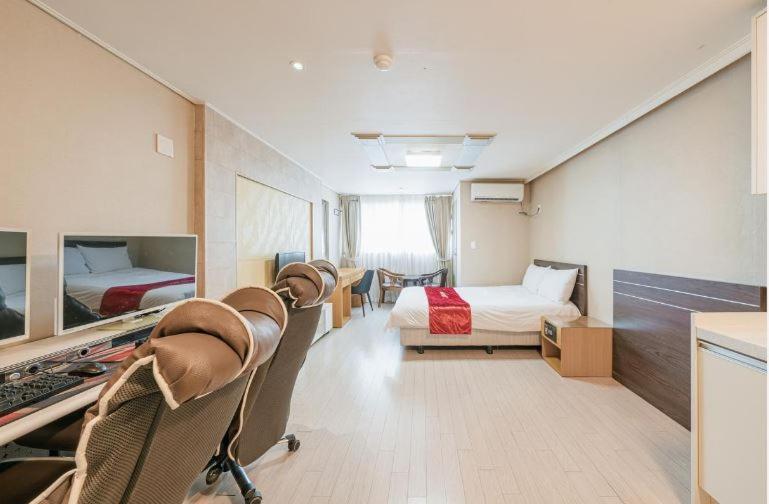 R&T Hotel Jeju Dış mekan fotoğraf