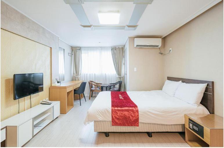 R&T Hotel Jeju Dış mekan fotoğraf