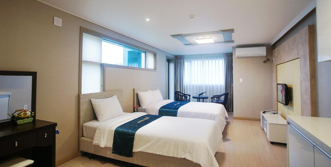 R&T Hotel Jeju Dış mekan fotoğraf